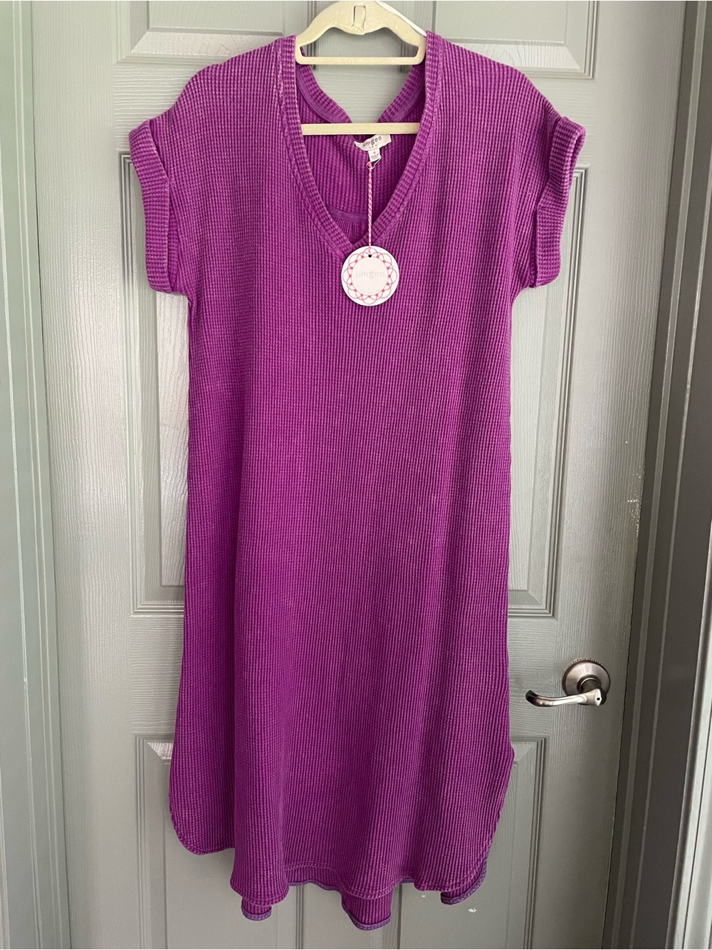 Umgee Magenta Knit V-Neck Midi Dress NWT Size Medium